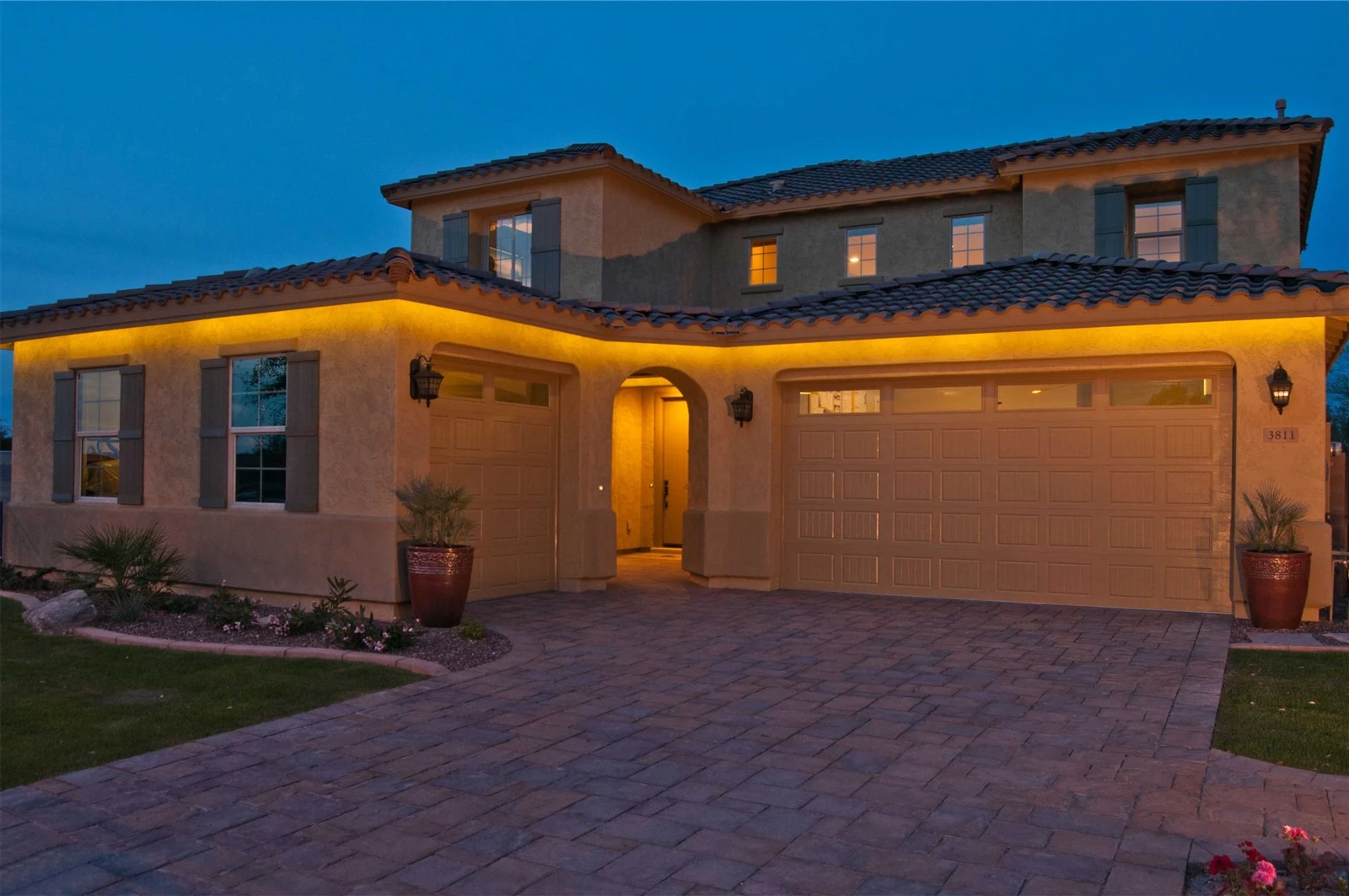 outdoor strips